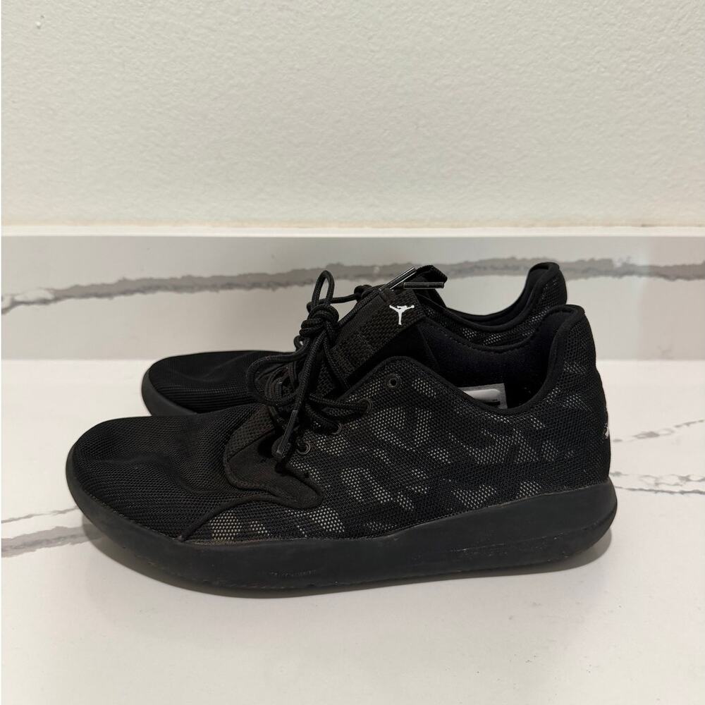 Jordan Eclipse BG Triple Black Camo Kids Youth Size 6Y Running Shoes